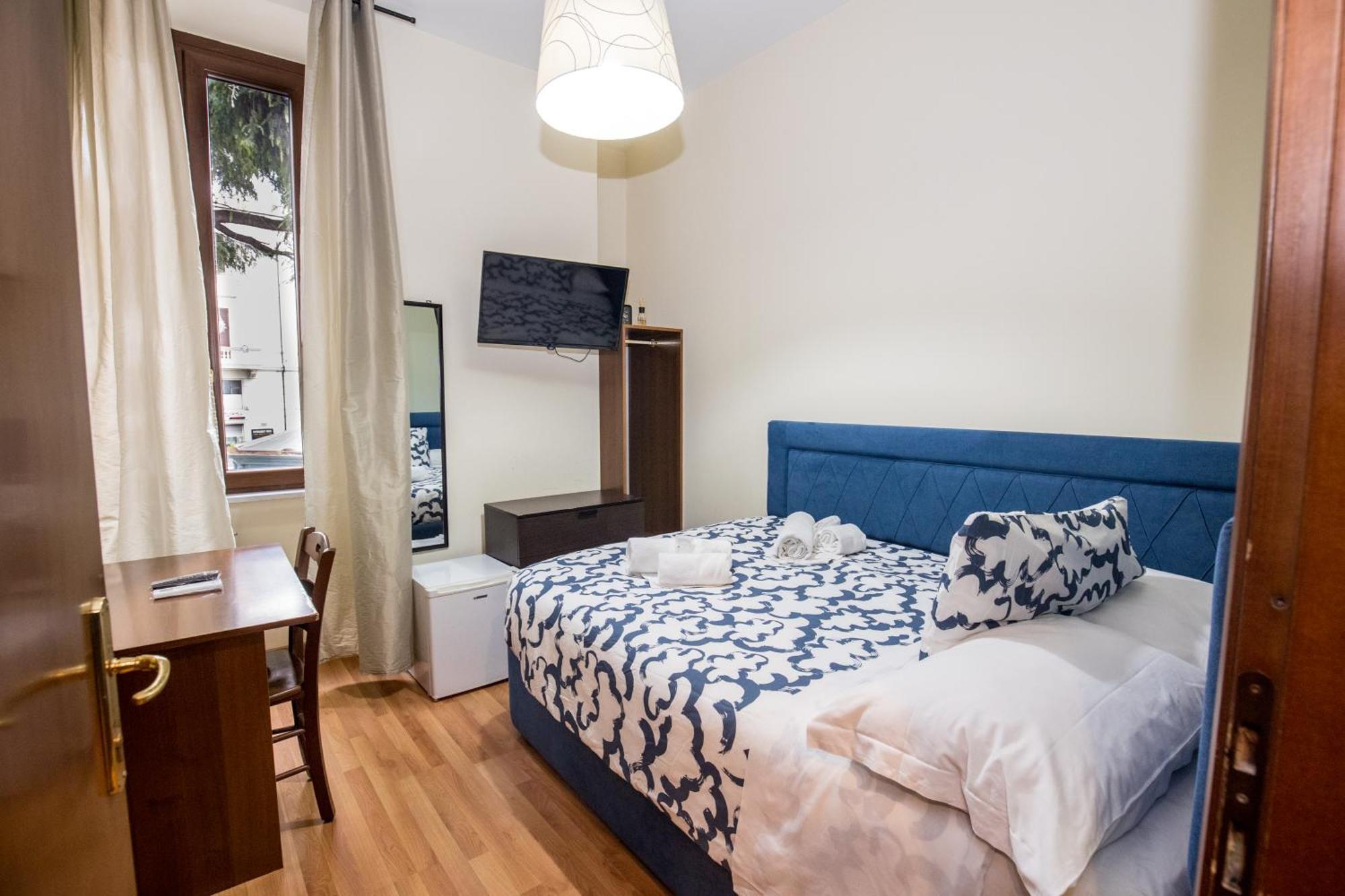 Hotel Palazzo Santori Tivoli Pokoj fotografie